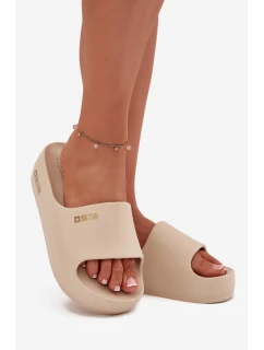 Dámské pantofle na masivní pěnové platformě Big Star – béžové