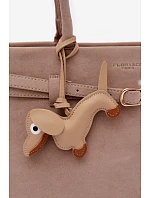 Kožená kabelka z imitace semiše s přívěskem béžová model 22111698 - Flora&Co