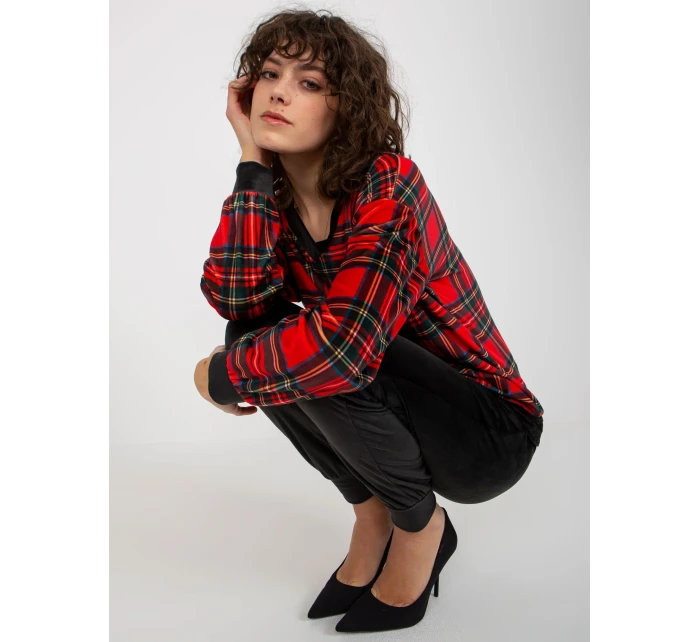 Dámská souprava RP KMPL 8190 6.26X černá a červená Dámská souprava RP KMPL 8190 6.26X černá a červená