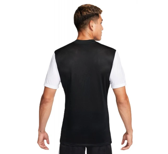 Tričko DriFIT 5 M model 20853129 - NIKE Tričko DriFIT 5 M model 20853129 - NIKE