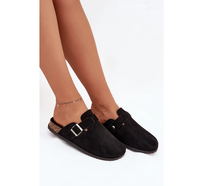 Dámské pantofle na korkové platformě s přezkou Big Star – černé Dámské pantofle na korkové platformě s přezkou Big Star – černé