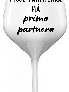 MOJE MÁ  bílá nerozbitná sklenice na víno 470 ml model 22167940 - Giftela