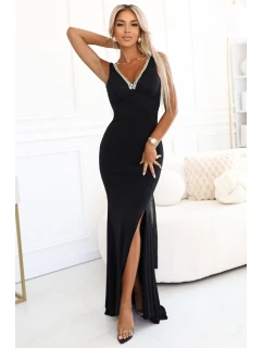 623-1 Večerní maxi šaty s rozparkem, krajkou a ozdobným výstřihem - černé