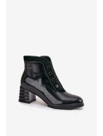 Lakované kožené dámské botky na sloupku D&A – tmavě zelené