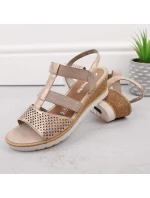 Pohodlné sandály na podpatku W rose gold model 19730112 - Rieker Pohodlné sandály na podpatku W rose gold model 19730112 - Rieker