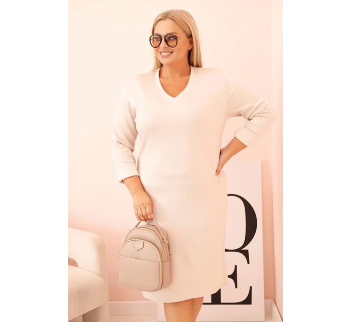 Dámské šaty Plus Size máslové s výstřihem do V a rukávem béžové