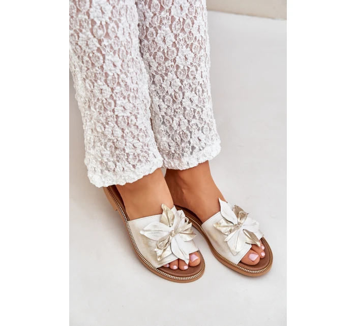 Pantofle S Dekorací Přírodní Kůže Zazoo 3667 Zlatý Opraný Pantofle S Dekorací Přírodní Kůže Zazoo 3667 Zlatý Opraný