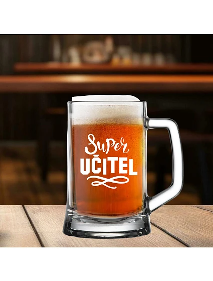 SUPER UČITEL - pivní sklenice 0,5l SUPER UČITEL - pivní sklenice 0,5l