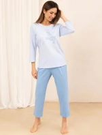 Pyžamo model 21202433 3/4 2XL4XL Z25/26 dámské - Regina Pyžamo model 21202433 3/4 2XL4XL Z25/26 dámské - Regina