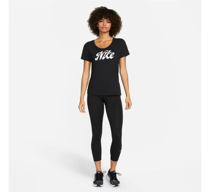 Dámské tričko DF Tee W FD2986 010 - Nike Dámské tričko DF Tee W FD2986 010 - Nike
