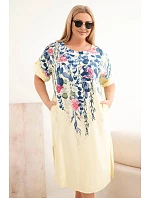 Dámské viskózové šaty Plus Size s krátkým rukávem a rozparky na bocích žlutá