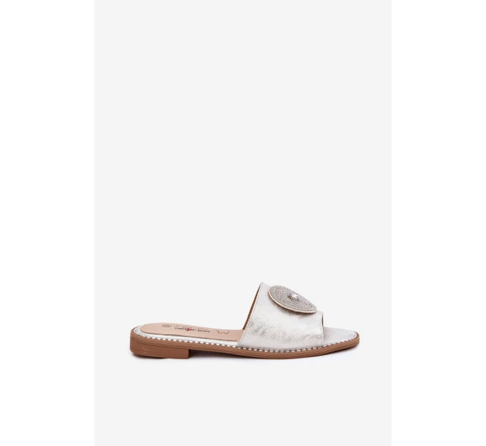 Dámské Pantofle Na Plochém Podpatku S Ozdobou model 21696751 Stříbrné - S.Barski