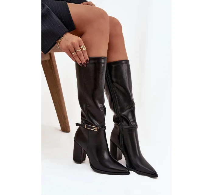 Dámské kozačky na podpatku s přezkou vyhřívané černé model 21747650 - Boto