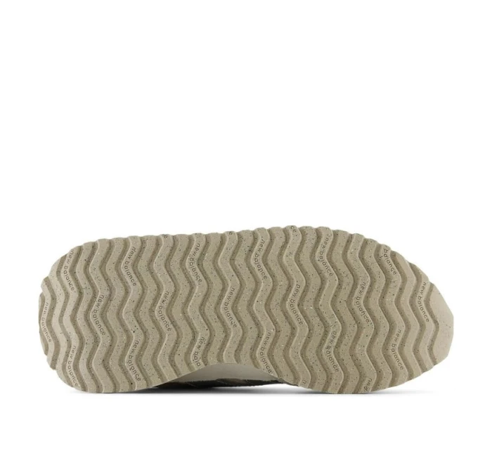 Boty W model 21167339 - New Balance