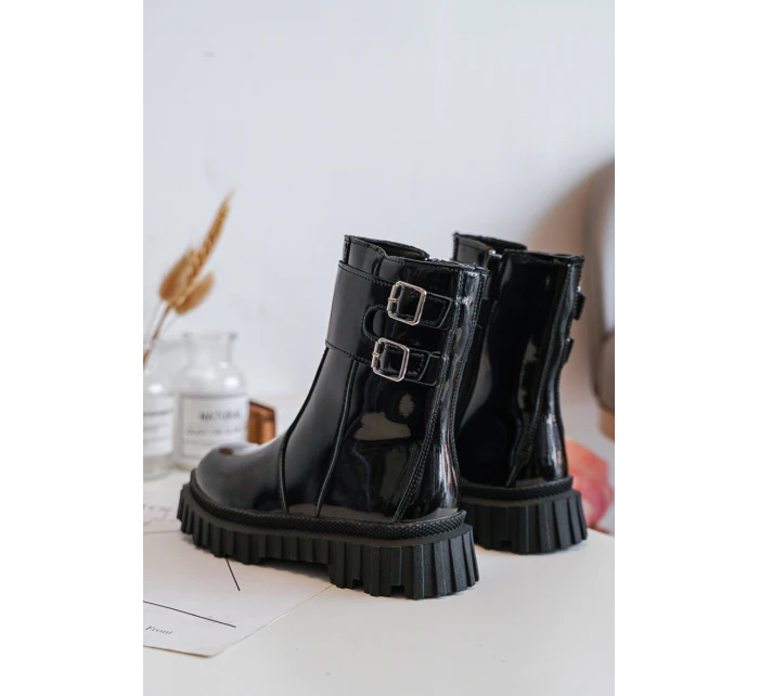 Dětské lakované boty se černé model 21634818 - Boto Dětské lakované boty se černé model 21634818 - Boto