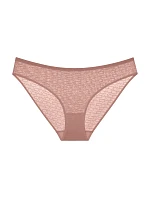 TRIUMPH Signature Sheer – Tai s neviditelným střihem Triumph
