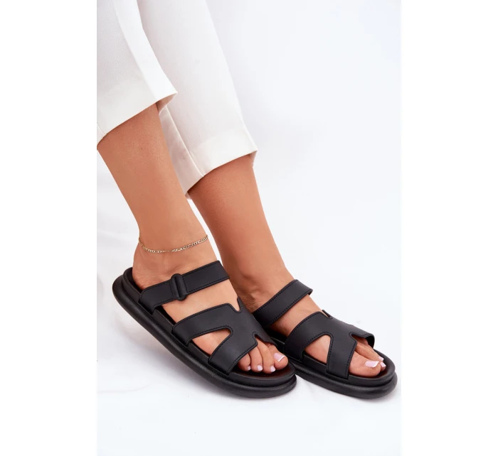 Gumové dámské pantofle s páskem černé model 21702656 - Boto Gumové dámské pantofle s páskem černé model 21702656 - Boto