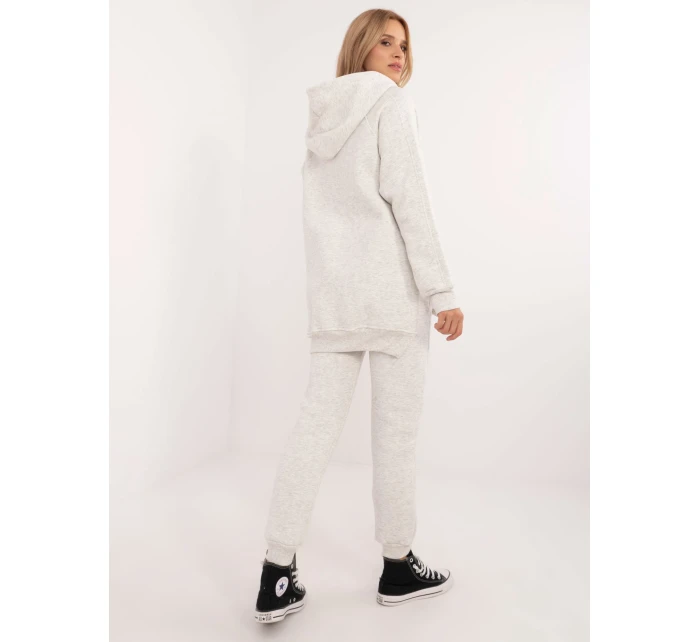 Sada EM KMPL model 20578767 světle šedá - FPrice Sada EM KMPL model 20578767 světle šedá - FPrice