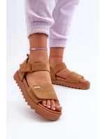 Dámské semišové sandály na platformě Big Star model 21655477 Hnědé - Big Star Shoes