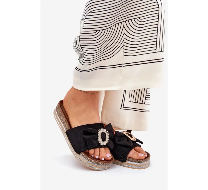 Dámské Sandały Na Platformě S Mašlí A Černé model 21689873 - Boto Dámské Sandały Na Platformě S Mašlí A Černé model 21689873 - Boto