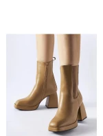 Boty na podpatku model 204732 Solea Boty na podpatku model 204732 Solea