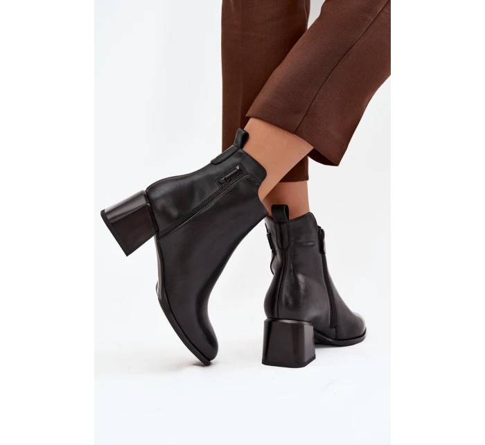 Dámské kožené kotníkové boty na podpatku vyhřívané černé model 21711915 - Boto