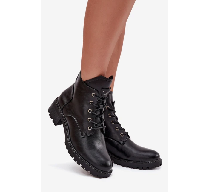 Zateplené dámské kotníkové boty na klínku Vinceza 58609 Černé
