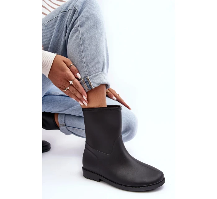 Klasické dámské nazouvací holínky černé Solihia