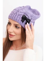 Dámská zimní čepice s ozdobnou mašlí a pleteným vzorem K438 světle fialová