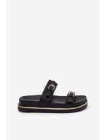 Dámské Klapky Hladké Na Platformě S A Přezkami Černé model 21687650 - Boto Dámské Klapky Hladké Na Platformě S A Přezkami Černé model 21687650 - Boto