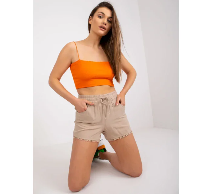 Šortky D73761M61531KA béžové