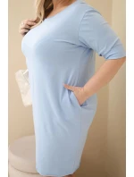 Dámská plus size šaty s bavlnou v model 21924481 střihu a 3/4 rukávem modrá - K-Fashion