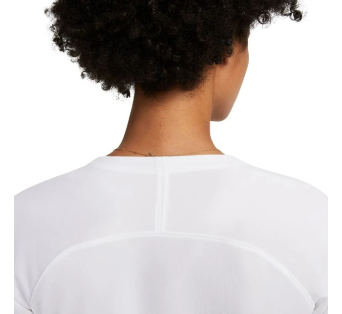 Dámské tričko Nike Dri-FIT Park First Layer T-shirt white AV2610 100 Dámské tričko Nike Dri-FIT Park First Layer T-shirt white AV2610 100