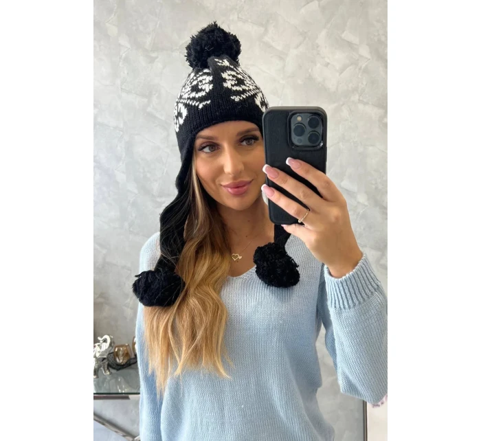 Dámská klapka na uši černá model 20536197 - K-Fashion Dámská klapka na uši černá model 20536197 - K-Fashion