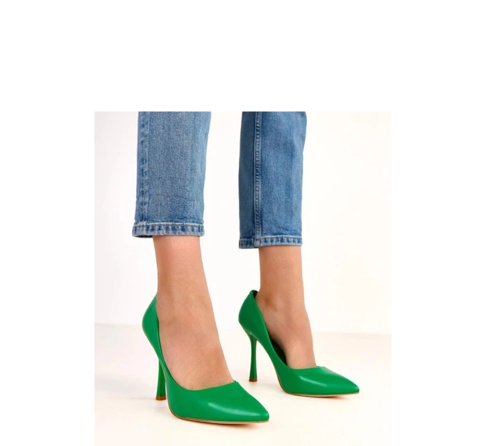 Lodičky na jehlovém podpatku model 220597 Solea Lodičky na jehlovém podpatku model 220597 Solea