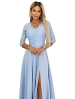 model 22040386 AMBER elegantní dlouhé krajkové šaty s výstřihem modré - numoco