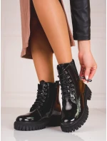 Originální kotníčkové boty dámské černé na plochém podpatku Originální kotníčkové boty dámské černé na plochém podpatku