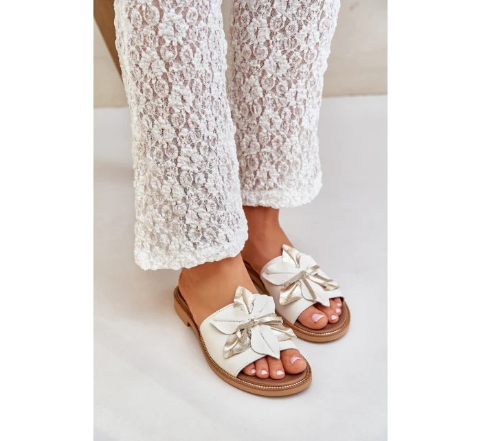 Sandály S Dekorací Přírodní Kůže Zazoo model 21682154 Bílé - Boto
