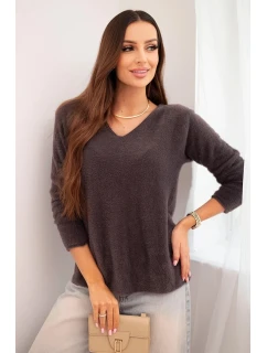 Dámský svetr z měkké pleteniny s V výstřihem hnědý