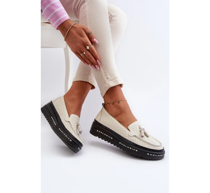 Dámské kožené mokasíny na platformě béžové Assetnima Dámské kožené mokasíny na platformě béžové Assetnima