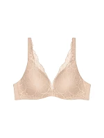 BODY MAKE-UP ILLUSION LACE – Podprsenka s polstrováním a comfort wire pro zvýrazněný dekolt Triumph BODY MAKE-UP ILLUSION LACE – Podprsenka s polstrováním a comfort wire pro zvýrazněný dekolt Triumph