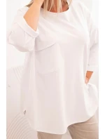 Dámská blůza Plus Size s model 21820411 s kapsou a s ohrnovacími rukávy bílá - K-Fashion