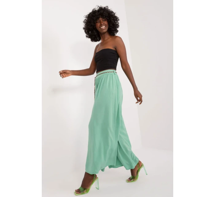 Dámské kalhoty model 196765 Och Bella Dámské kalhoty model 196765 Och Bella