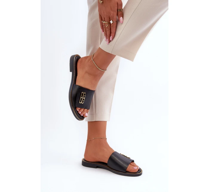 Zazoo 40384 Elegantní Dámské Kožené Černé Žabky Zazoo 40384 Elegantní Dámské Kožené Černé Žabky