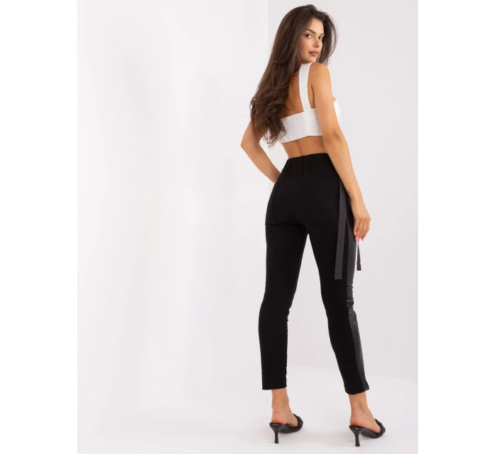 EM DR HS 21 tepláky 560.20 černá