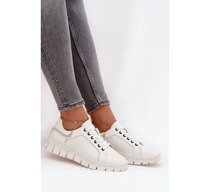 Dámské kožené polobotky se šněrováním Vinceza – bílé