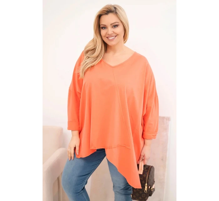 Dámská bavlněná blůza Plus Size s asymetrickým spodním lemem a V výstřihem meruňková