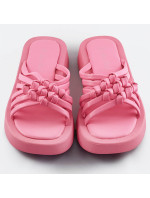 Růžové dámské pantofle s podrážkou model 17352328 - Mix Feel
