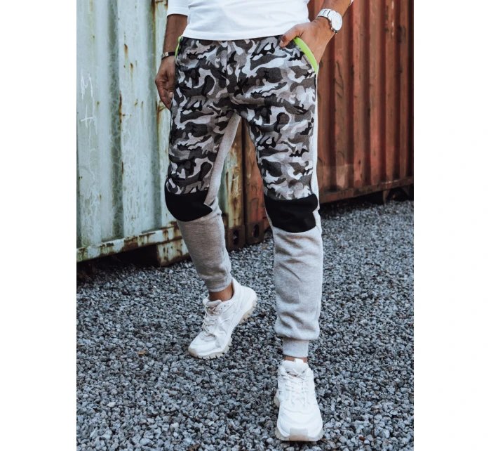 Pánské kamuflážní šedé tepláky FashionStreet UX4428