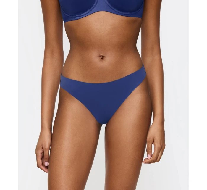 Pretty Micro String - UNKNOWN - TRIUMPH UNKNOWN - TRIUMPH